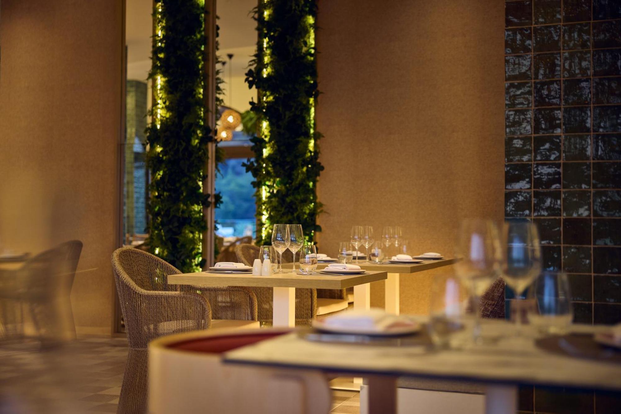 Cala San Miguel Ibiza Resort, Adults Only, Curio Collection By Hilton Port de Sant Miguel Dış mekan fotoğraf